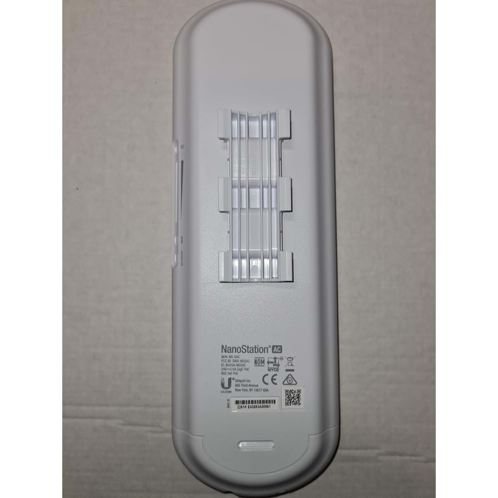 İKİNCİ EL- Ubiquiti UBNT NANOSTATION M5 5GHz 150Mbps İç Ortam/Dış Ortam Kablosuz Erişim Noktası-İKİNCİ EL