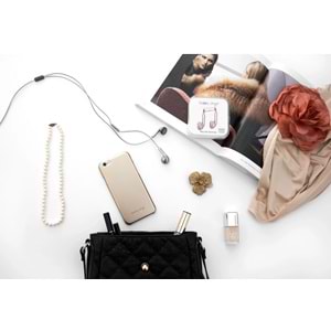 Happy Plugs Kulak içi Kulaklık Pink Gold 7835